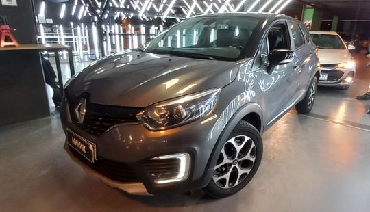 Renault • Captur