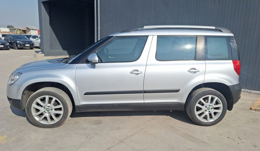 Skoda Yeti 1.2 TSI ELEGANCE DSG 4AB Suv 2013