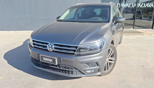 Volkswagen • Tiguan