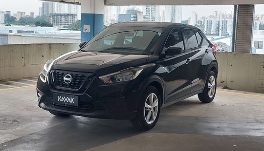 Nissan • Kicks