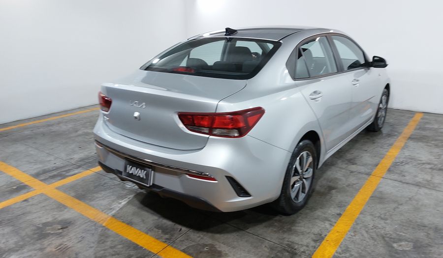 Kia Rio 1.6 LX Sedan 2023