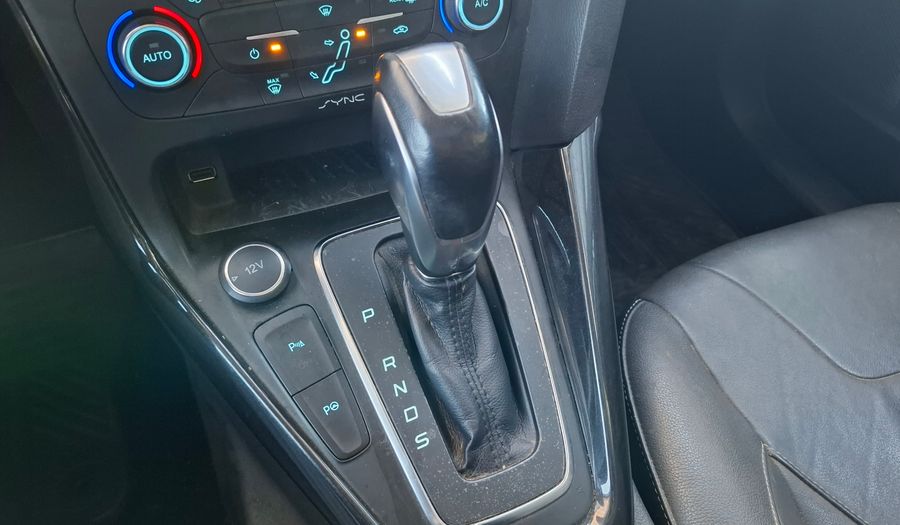 Ford Focus Iii 2.0 TITANIUM AT Hatchback 2017