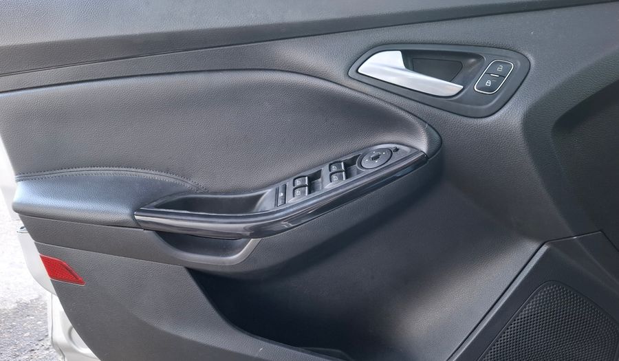 Ford Focus Iii 2.0 TITANIUM AT Hatchback 2017