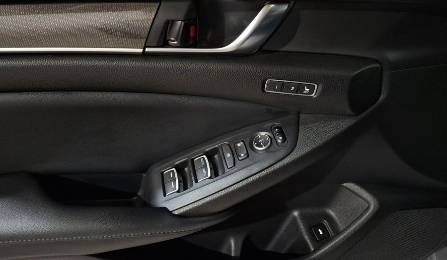 Honda Accord 2.0 TOURING AUTO Sedan 2022