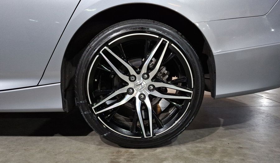 Honda Accord 2.0 TOURING AUTO Sedan 2022