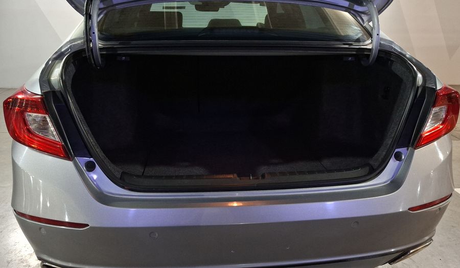 Honda Accord 2.0 TOURING AUTO Sedan 2022