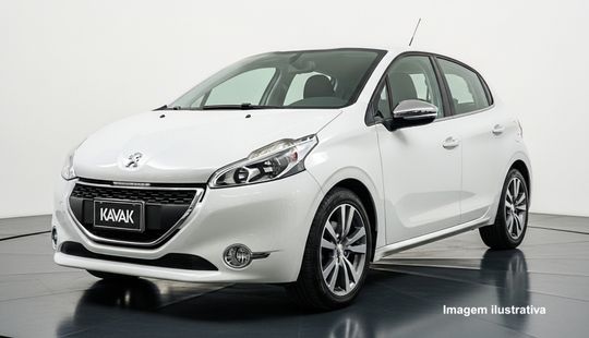 Peugeot • 208
