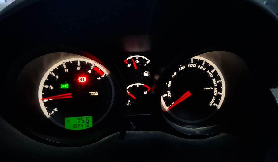 Ford Fiesta 1.6 AMBIENTE Hatchback 2011
