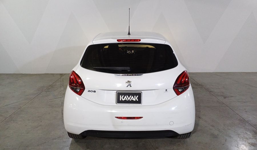 Peugeot 208 1.6 ALLURE MT Hatchback 2016