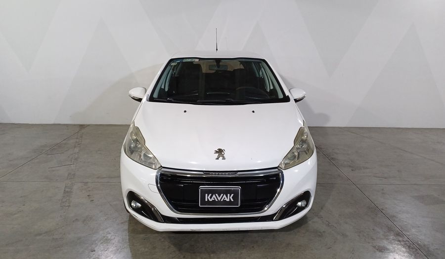 Peugeot 208 1.6 ALLURE MT Hatchback 2016