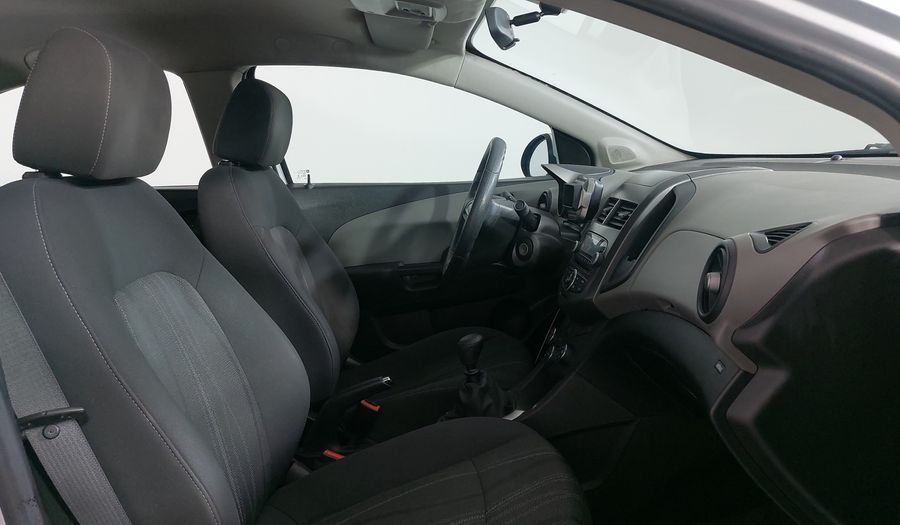 Chevrolet Sonic 1.6 MT D LT Sedan 2015