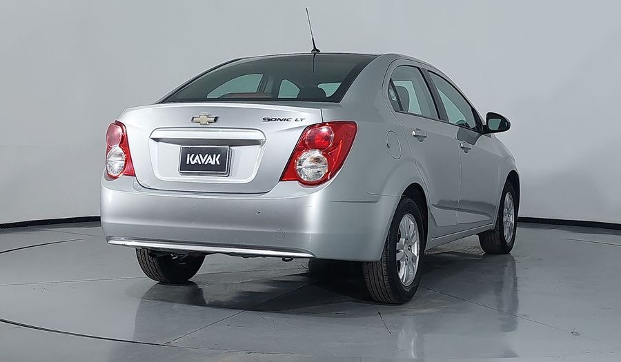 Chevrolet Sonic 1.6 MT D LT Sedan 2015