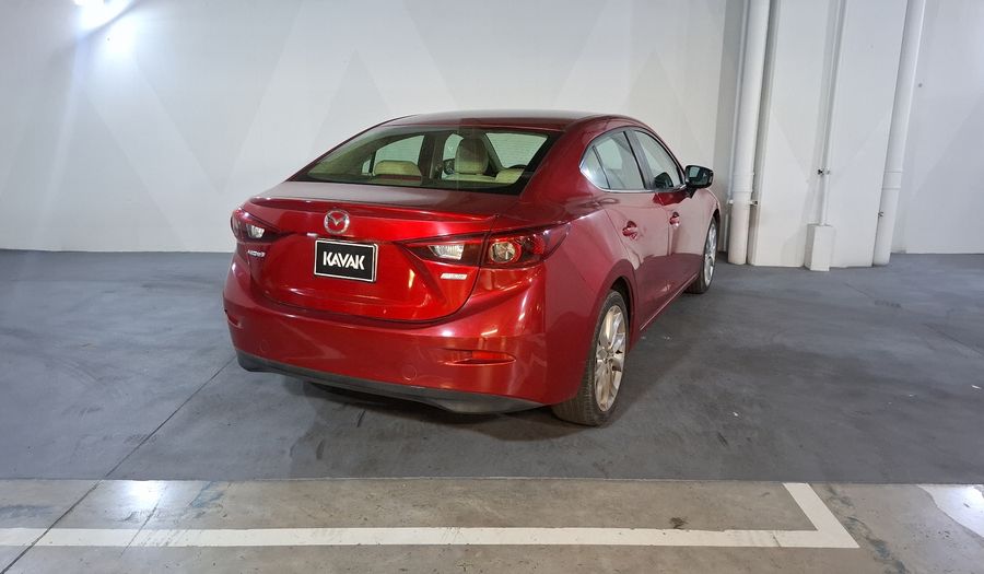 Mazda 3 2.5 SEDÁN S GT TA Sedan 2015