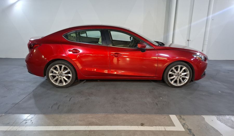 Mazda 3 2.5 SEDÁN S GT TA Sedan 2015