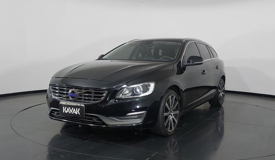 Volvo V60 T4 MOMENTUM Hatchback 2018