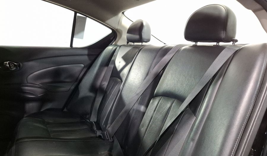 Nissan Versa 1.6 EXCLUSIVE AUTO Sedan 2019