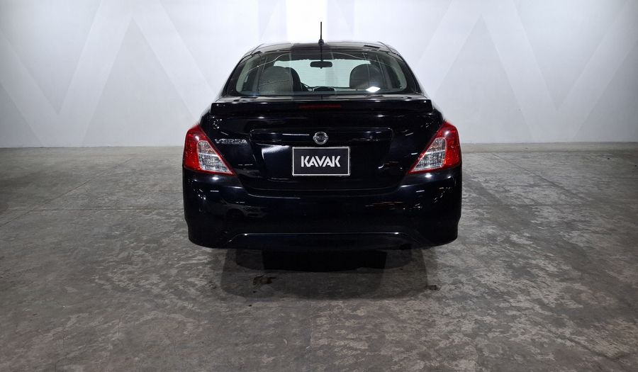 Nissan Versa 1.6 EXCLUSIVE AUTO Sedan 2019