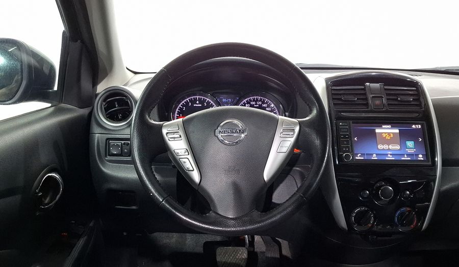 Nissan Versa 1.6 EXCLUSIVE AUTO Sedan 2019