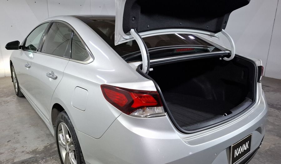 Hyundai Sonata 2.4 LIMITED NAVI AUTO Sedan 2018
