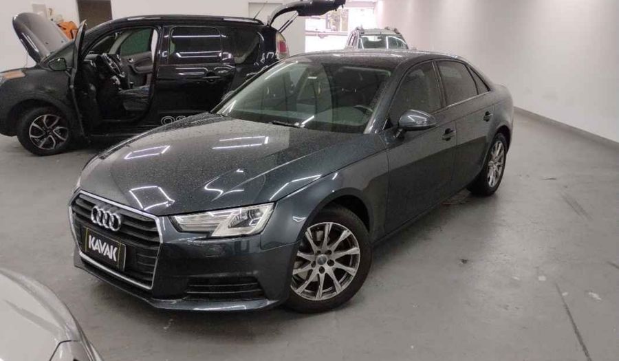 Audi A4 TFSI AMBIENTE Sedan 2018