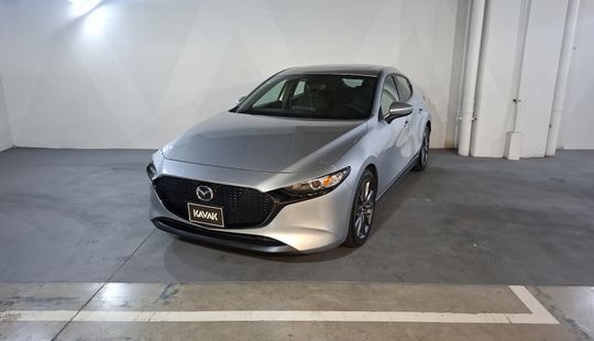 Mazda • Mazda 3