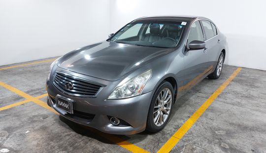 Infiniti • G