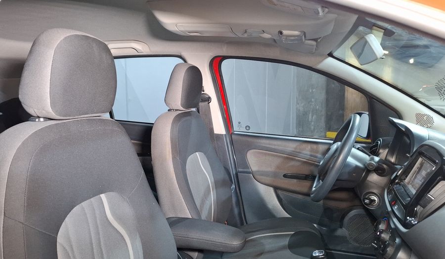 Fiat Uno 1.4 WAY PANTALLA Hatchback 2020