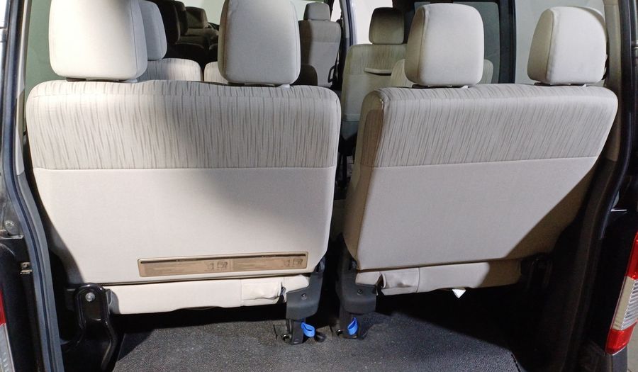 Nissan Nv350 Urvan 2.5 15 PASAJEROS AMPLIA A/A PAQ SEG Van 2020