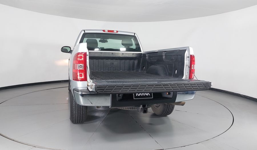 Chevrolet Cheyenne 5.3 2500 CHEYENNE CAB REG 4WD P V8 AT Pickup 2013