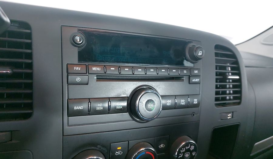 Chevrolet Cheyenne 5.3 2500 CHEYENNE CAB REG 4WD P V8 AT Pickup 2013