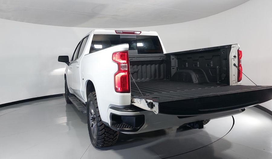 Chevrolet Cheyenne 5.3 CHEYENNE RST CREW CAB B 4WD Pickup 2021