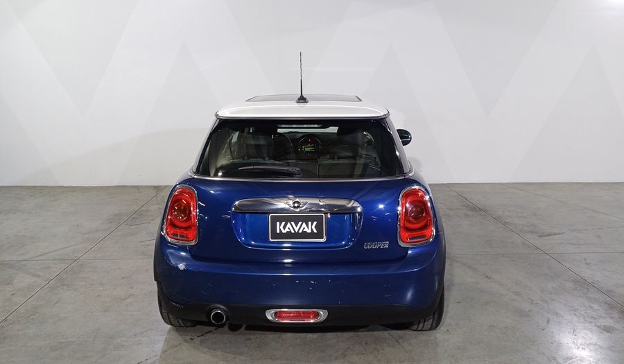 Mini Cooper 1.5 COOPER CHILI AT Hatchback 2016