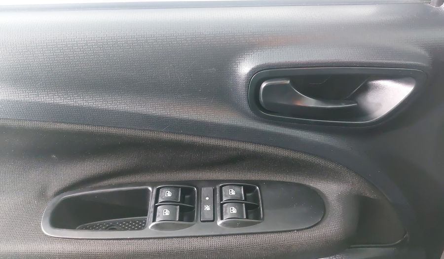 Fiat Uno 1.4 LIKE Hatchback 2018