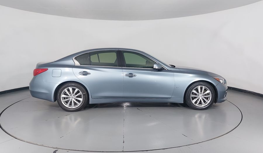 Infiniti Q50 3.7 SEDUCTION AT Sedan 2016