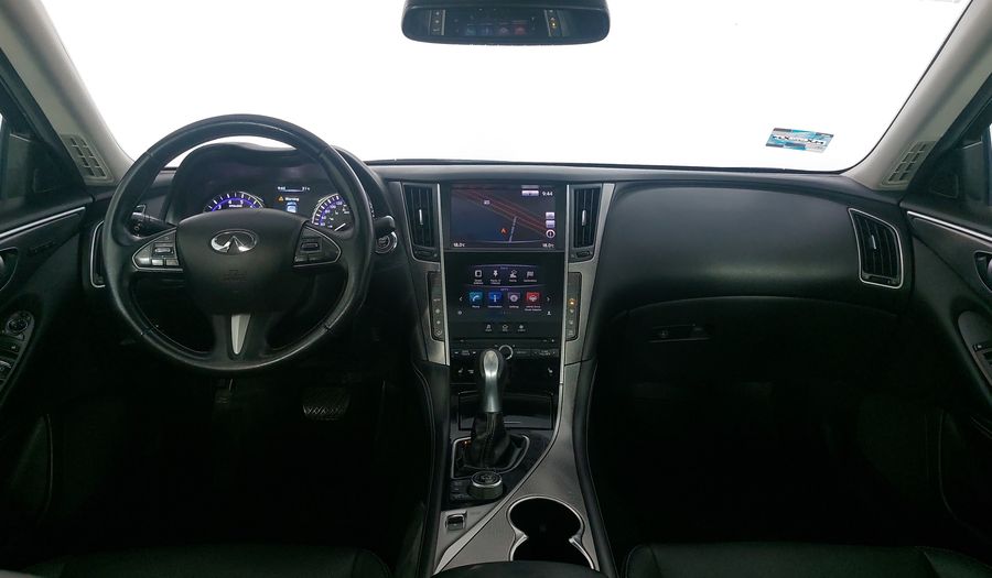 Infiniti Q50 3.7 SEDUCTION AT Sedan 2016