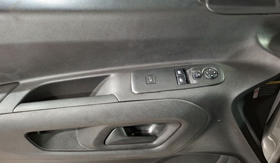 Peugeot Partner 1.2 PURETECH MAXI PACK Van 2022