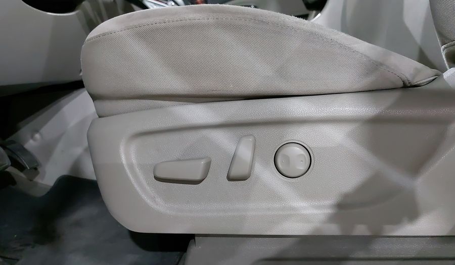 Kia Sedona 3.3 EX AUTO Minivan 2020