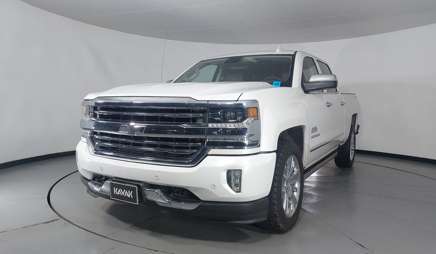 Chevrolet Cheyenne 6.2 2500 CHEYENNE CREW CAB G AT 4WD Pickup 2018