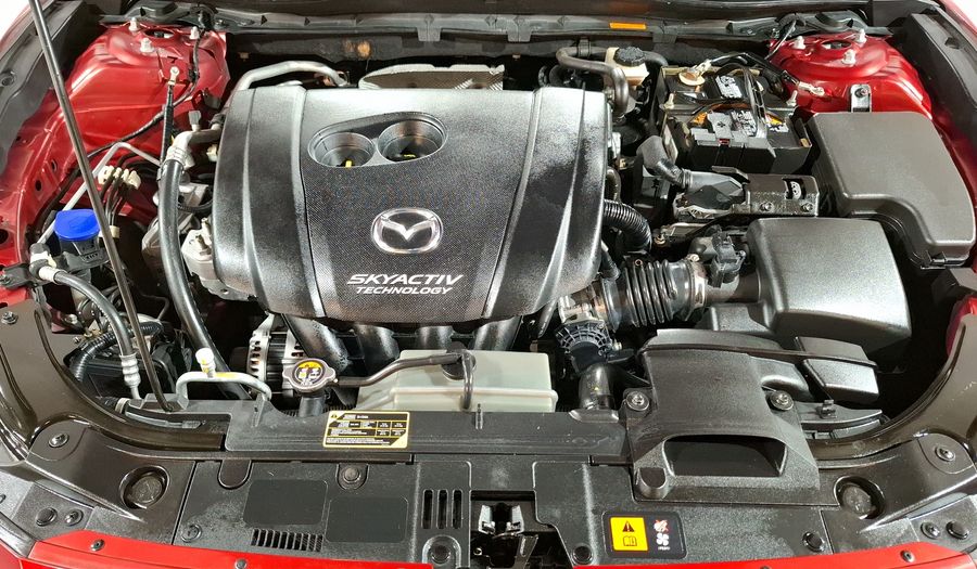 Mazda 3 2.0 SEDAN I TOURING TA Sedan 2015