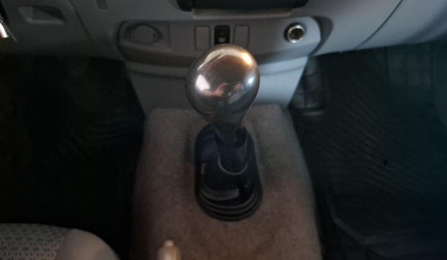 Toyota Hilux 2.7 DOBLE CABINA SR Pickup 2011