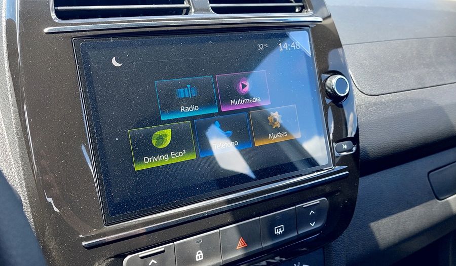 Renault Kwid 1.0 ICONIC BITONO Hatchback 2025
