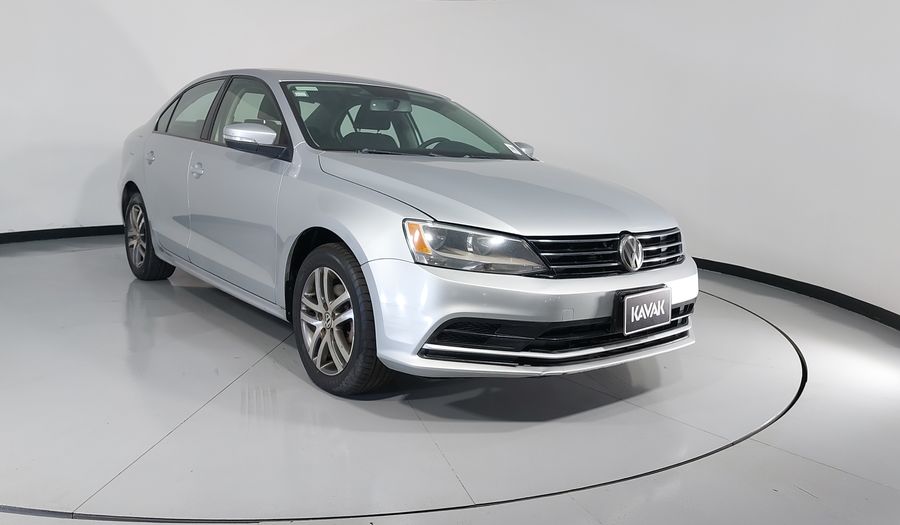 Volkswagen Jetta 2.5 TRENDLINE TIPTRONIC Sedan 2015