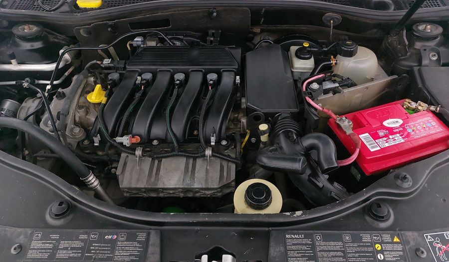 Renault Duster 2.0 DYNAMIQUE MT Suv 2014