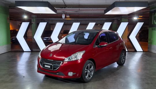 Peugeot • 208