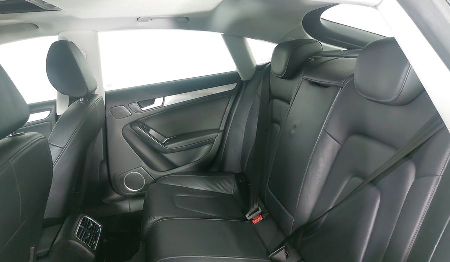 Audi A5 2.0TFSI SPORTBAC LUXURY S TRONIC QUATTRO Hatchback 2011