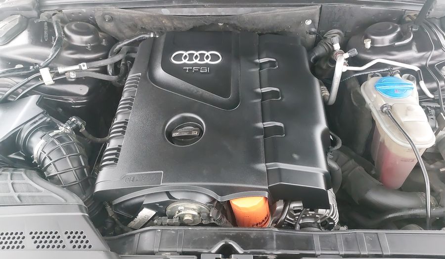 Audi A5 2.0TFSI SPORTBAC LUXURY S TRONIC QUATTRO Hatchback 2011