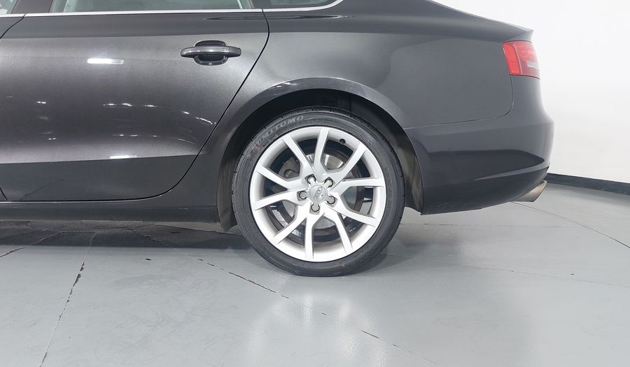 Audi A5 2.0TFSI SPORTBAC LUXURY S TRONIC QUATTRO Hatchback 2011