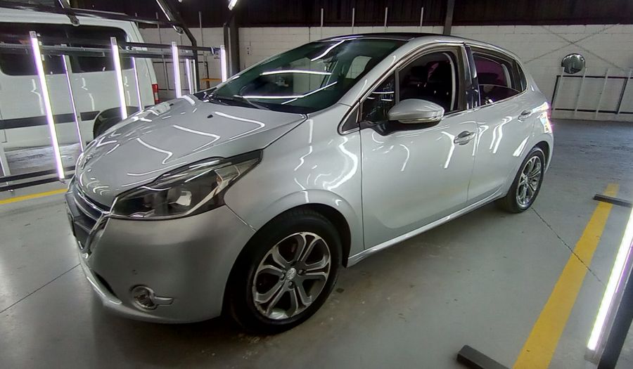 Peugeot 208 1.6 FELINE PACK CUIR Hatchback 2014