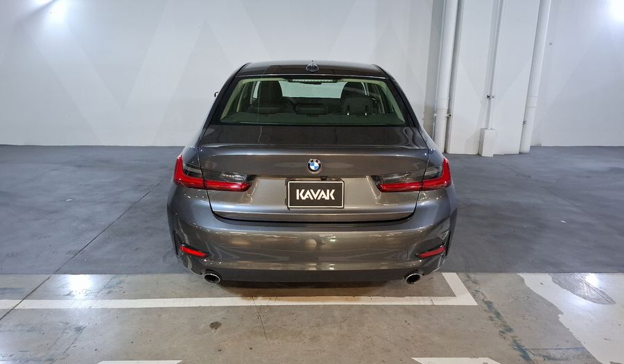 Bmw Serie 3 2.0 320I AUTO Sedan 2021