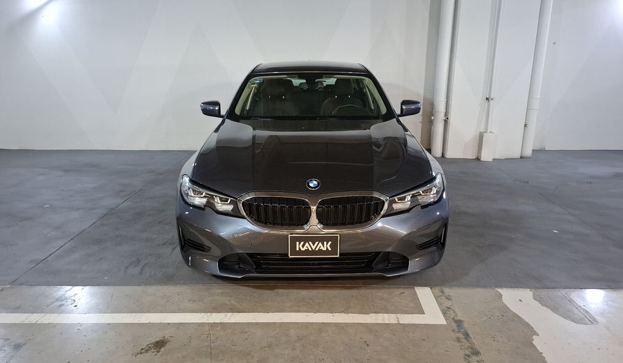 Bmw Serie 3 2.0 320I AUTO Sedan 2021